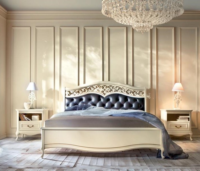 Komplett Schlafzimmer Bett + 2x Nachttische Klassisches Holzmöbel Chesterfield