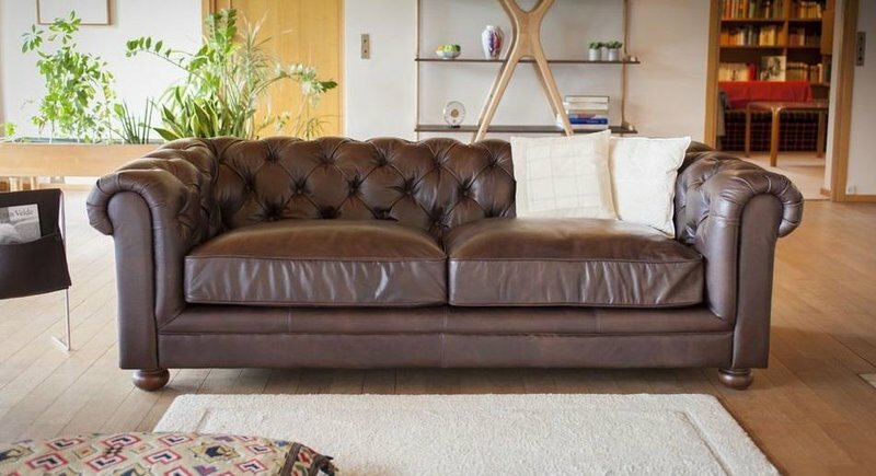 Design Chesterfield Sofagarnitur 3- Sitzer Couch Leder Couch Polster Sofas