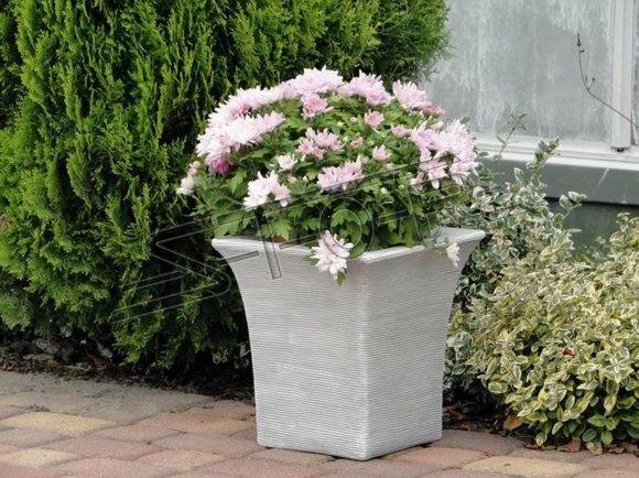 Blumenkorb Blumen Vase Gefäss Garten Terrasse Dekoration Statue Figuren