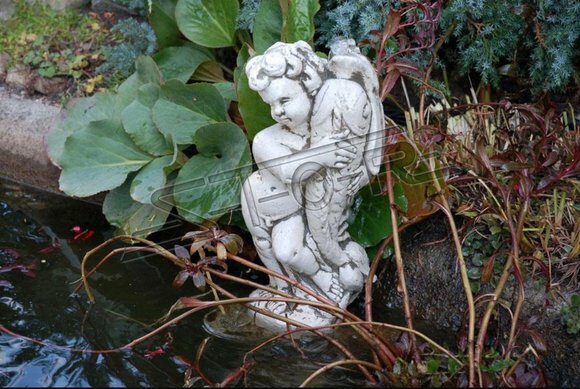 Gartenfigur Engel Fontaine 42cm Teichfigur Menschen Steinguss Gartendeko