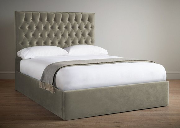 Chesterfield Design Polster Englisches Doppelbett Beige 140/160/180x200