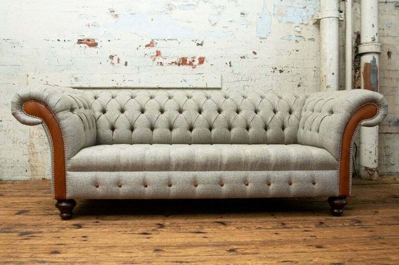 Chesterfield 3 Sitzers Klassische Luxus Barock Rokoko Couch Sofa Textil