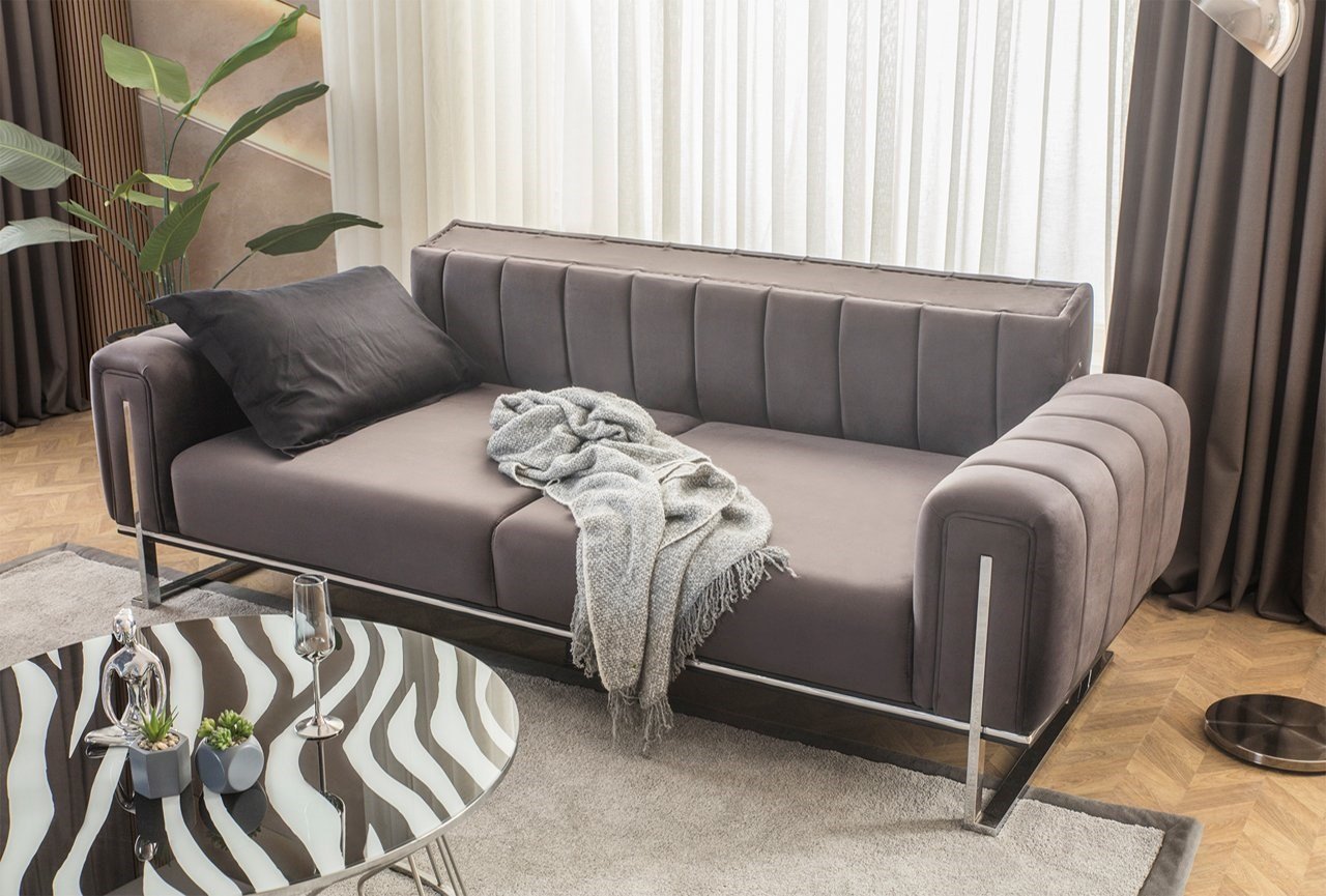 Modernes Sofa Lakonisches Innendesign für das Wohnzimmer