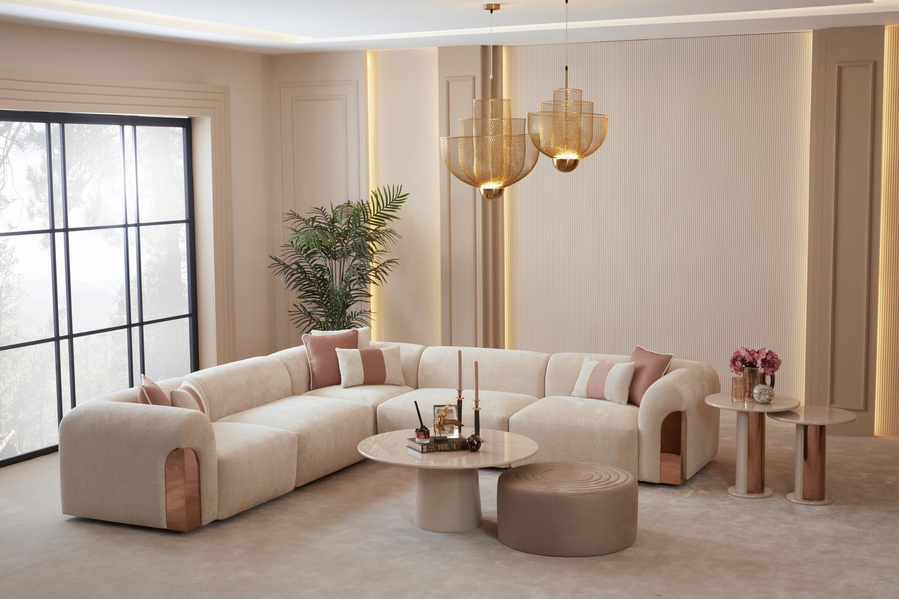Beiges Wohnzimmer-Set großes Ecksofa Couchtisch Ottomane Beistelltische