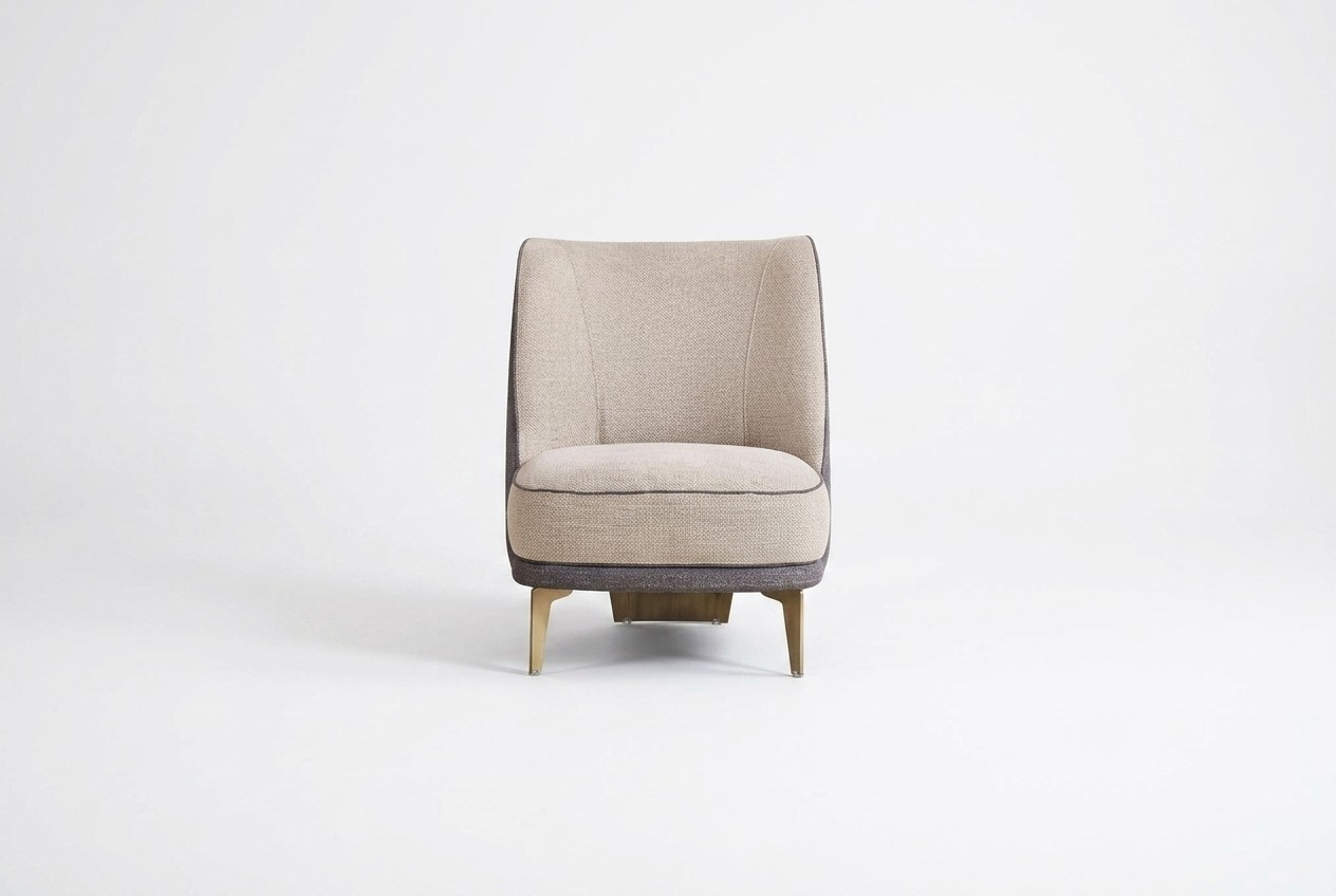 Beiger Sessel Wohnzimmer Möbel Edler Polstersessel Designer 1-Sitzer