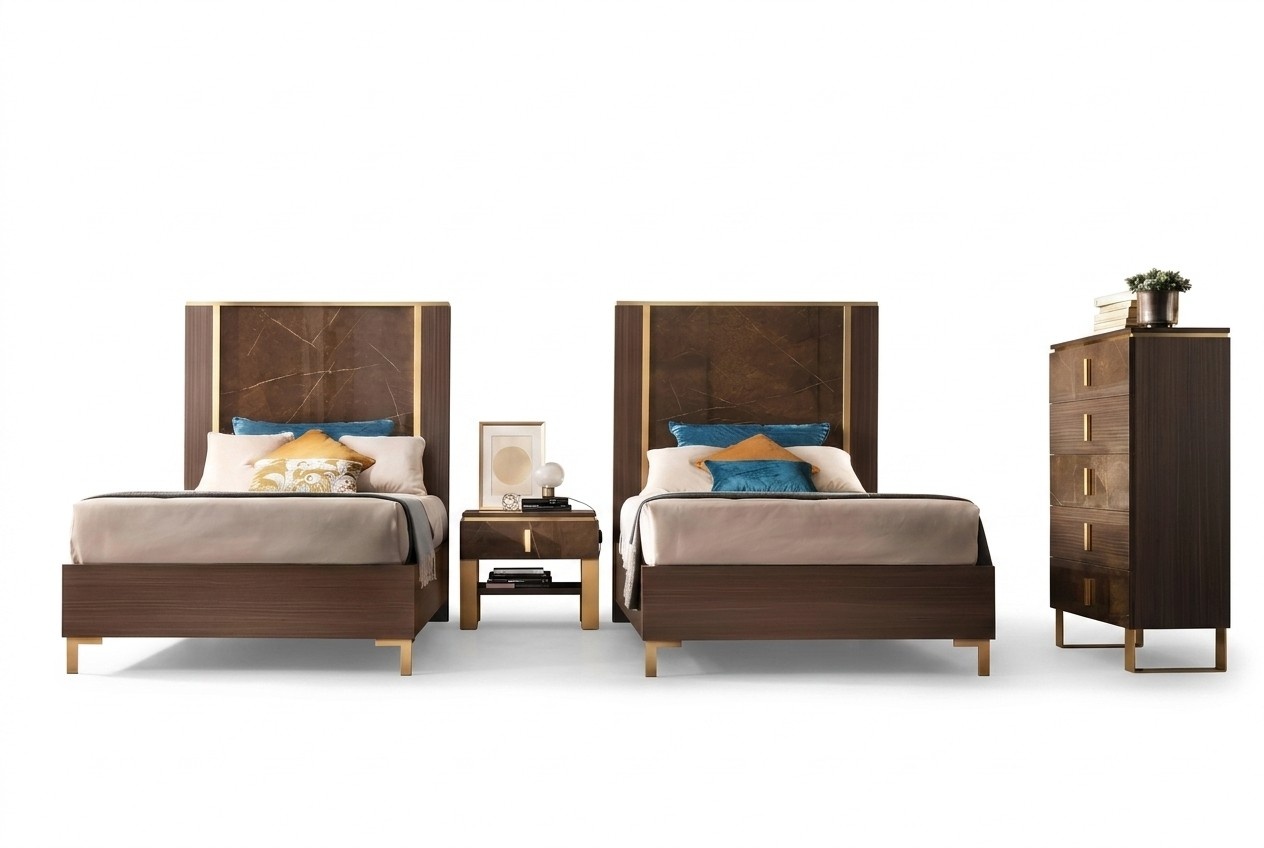 Bett Nachttisch Hocker 4 tlg. Schlafzimmer Set Design Modern Luxus Betten Neu