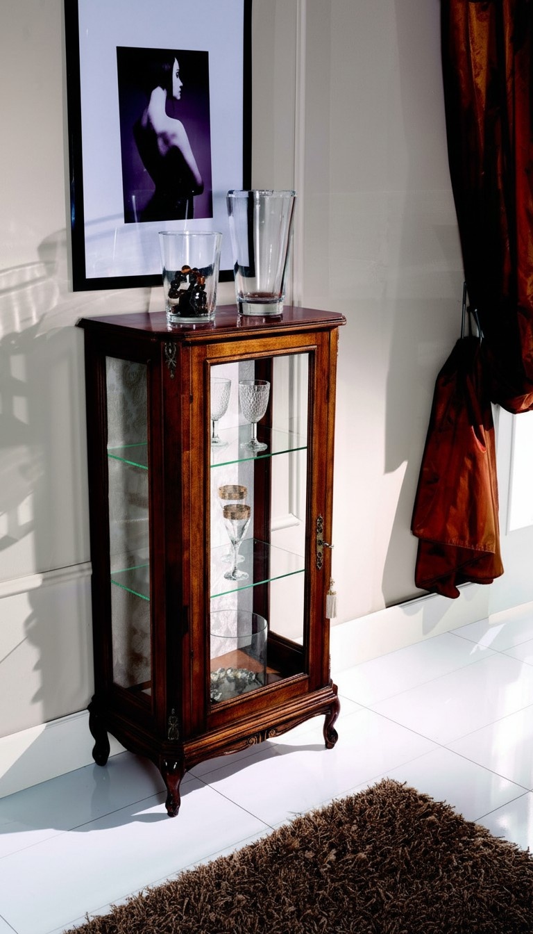 Design Möbel Italienische Braun Vitrine Holz Luxus Schränke Klassische Anrichte