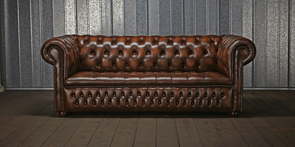 Chesterfield Polster Sofa Couch Designer Garnitur 3 Sitz Couchen Klassisch