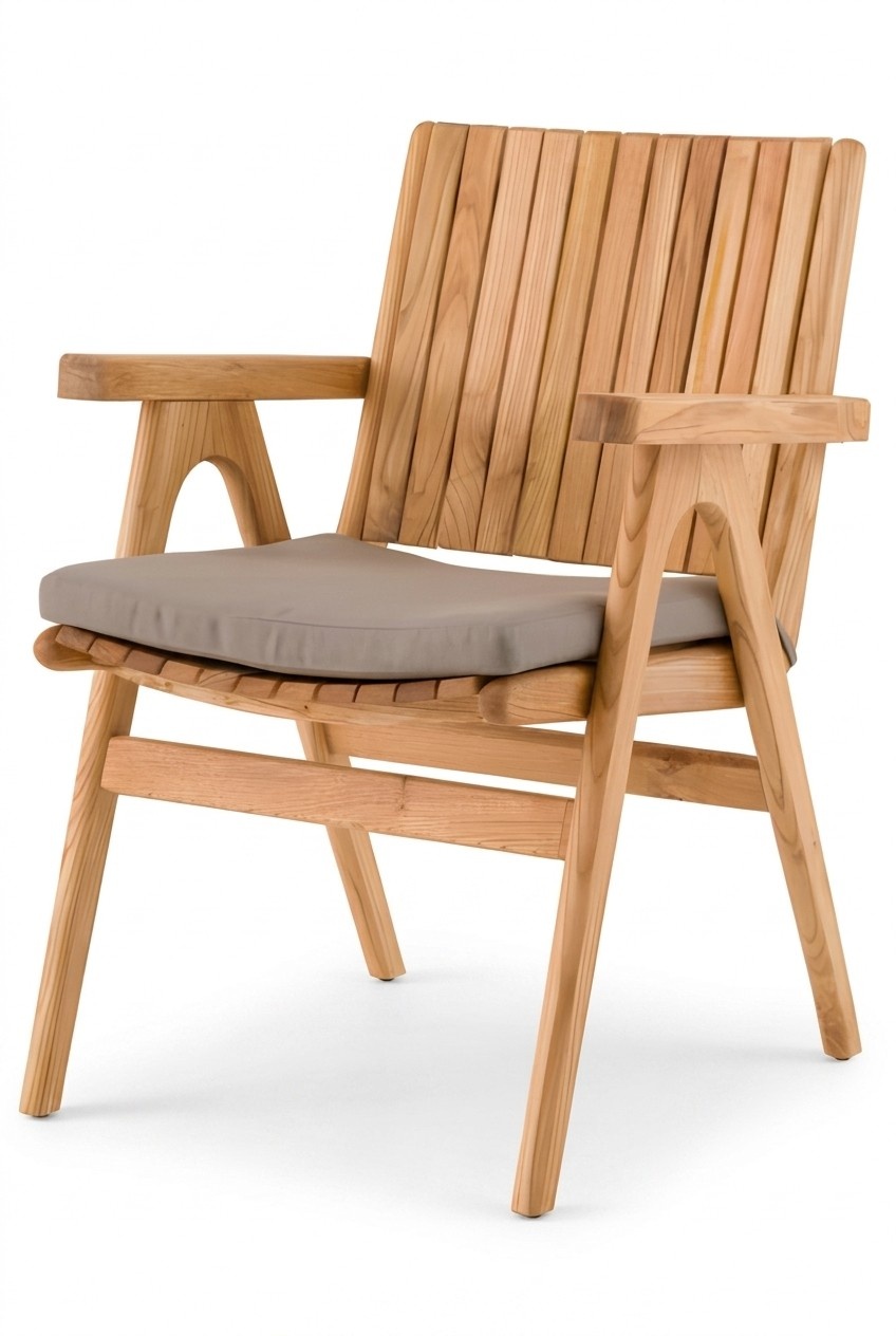 Eleganter Holzstuhl in Braun für Wohnzimmer und Esszimmer