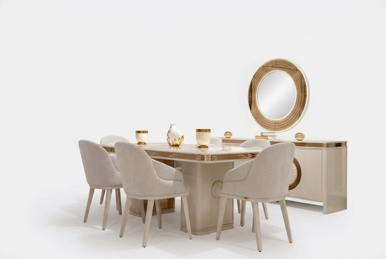 Elegantes Esszimmer-Set in Beige mit Holz Tisch und Stühlen