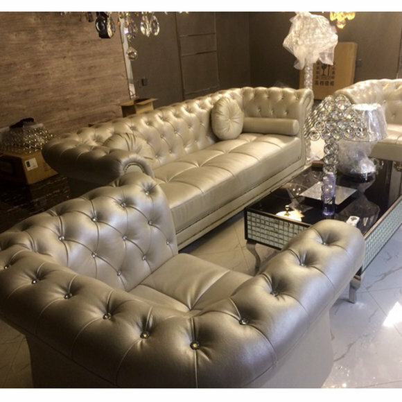 Design Chesterfield Sofagarnitur 3+2+1 Couchtisch Leder Silber Couch