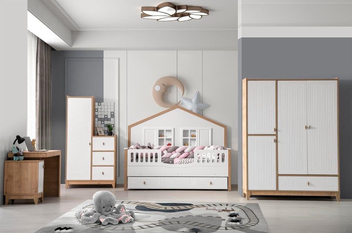 Stilvoll Kinderzimmer Set Bett Kleiderschrank und Tisch Helles 4tlg
