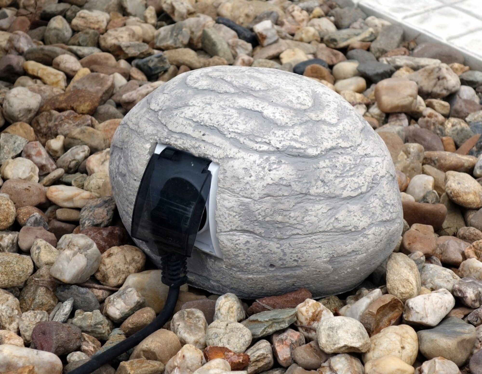 Stein für Steckdose Außen Steckdoesen Dekoration Deko Garten Terrasse Sofort