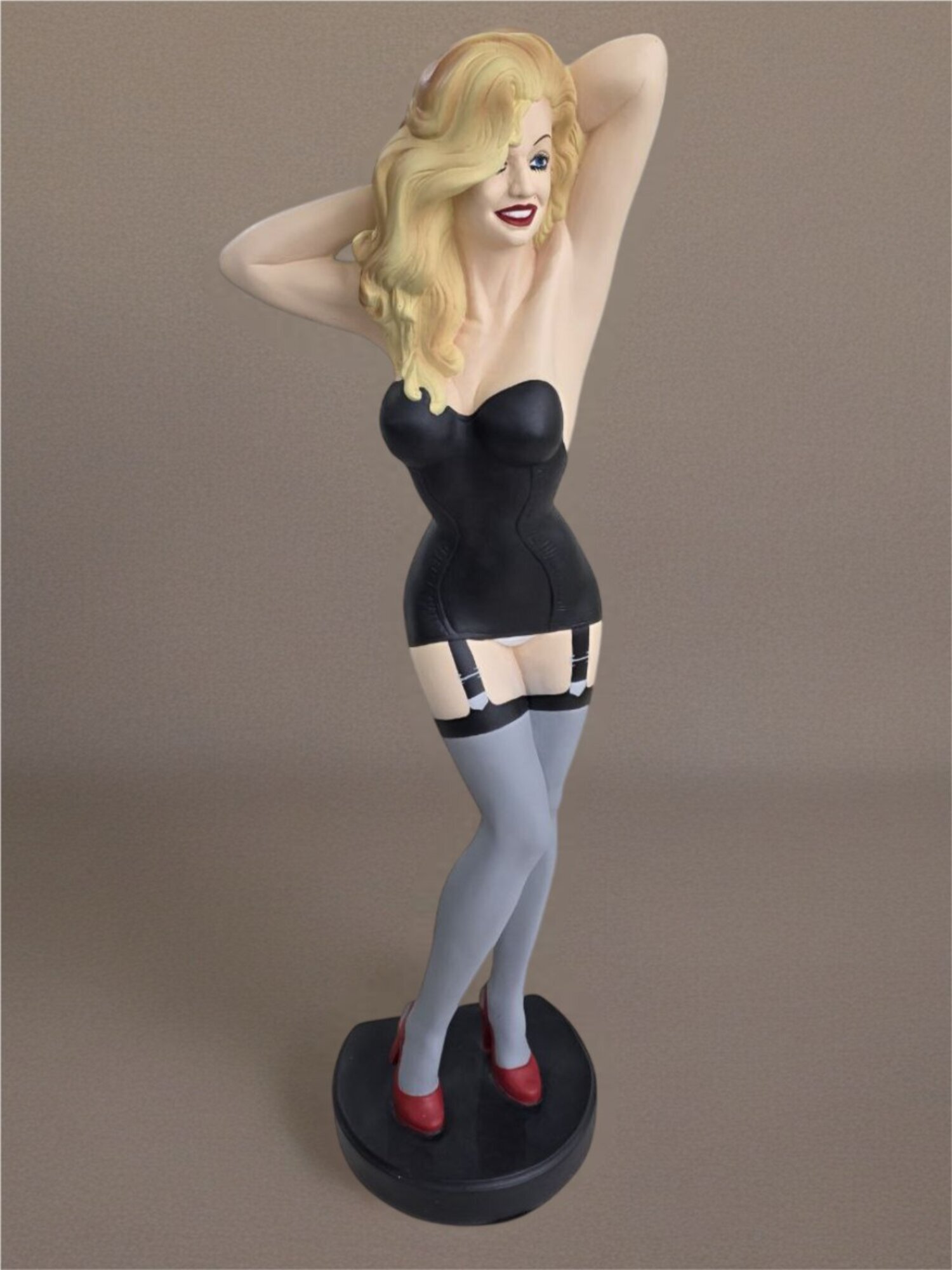 Design Sexy US Frauen Figur Statue Skulptur Figuren Skulpturen Dekoration Sofort