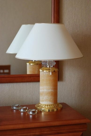 Design Lampe Tischlampe Leuchte Deko Klassische Beleuchtung 65cm Tisch
