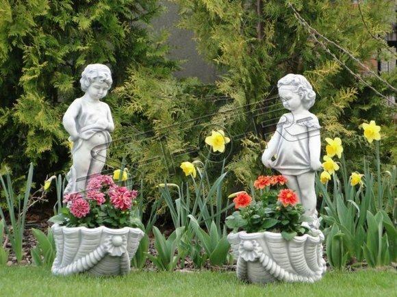 Figur Blumenkübel Pflanz Kübel Dekoration Figur Blumentöpfe Garten Vasen