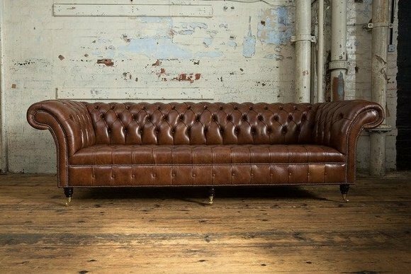Chesterfield Polster Sofas Design Luxus Couch Sofa 4 Sitzer Leder Couchen
