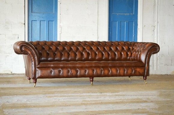 Braune Chesterfield Couch Sofa Polster 4 Sitzer Couchen Sitz Garnitur