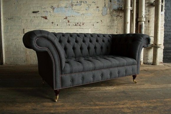 Design Luxus Sofa 2 Sitzer Couch Polster Klassische Textil Sofas Chesterfield