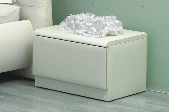 Designer Nacht Tisch Konsole Luxus Nachttische Beistell Leder Konsolen