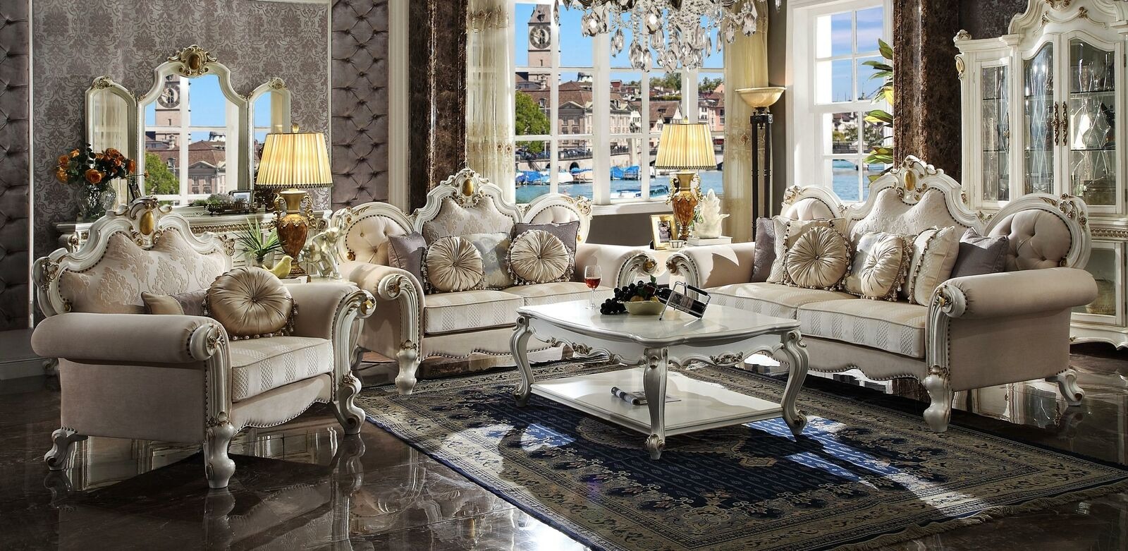 Luxus Sofa Design Couch Polster Klassische Möbel 3Sitzer Dreisitzer Chesterfield