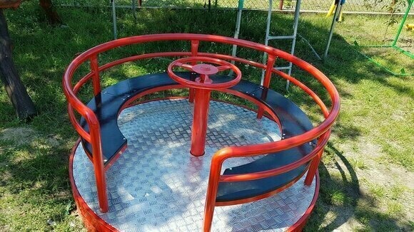 Spielplatz Geräte Kinderkarussell Drehplatte Karussell Ringelreiten Made in EU