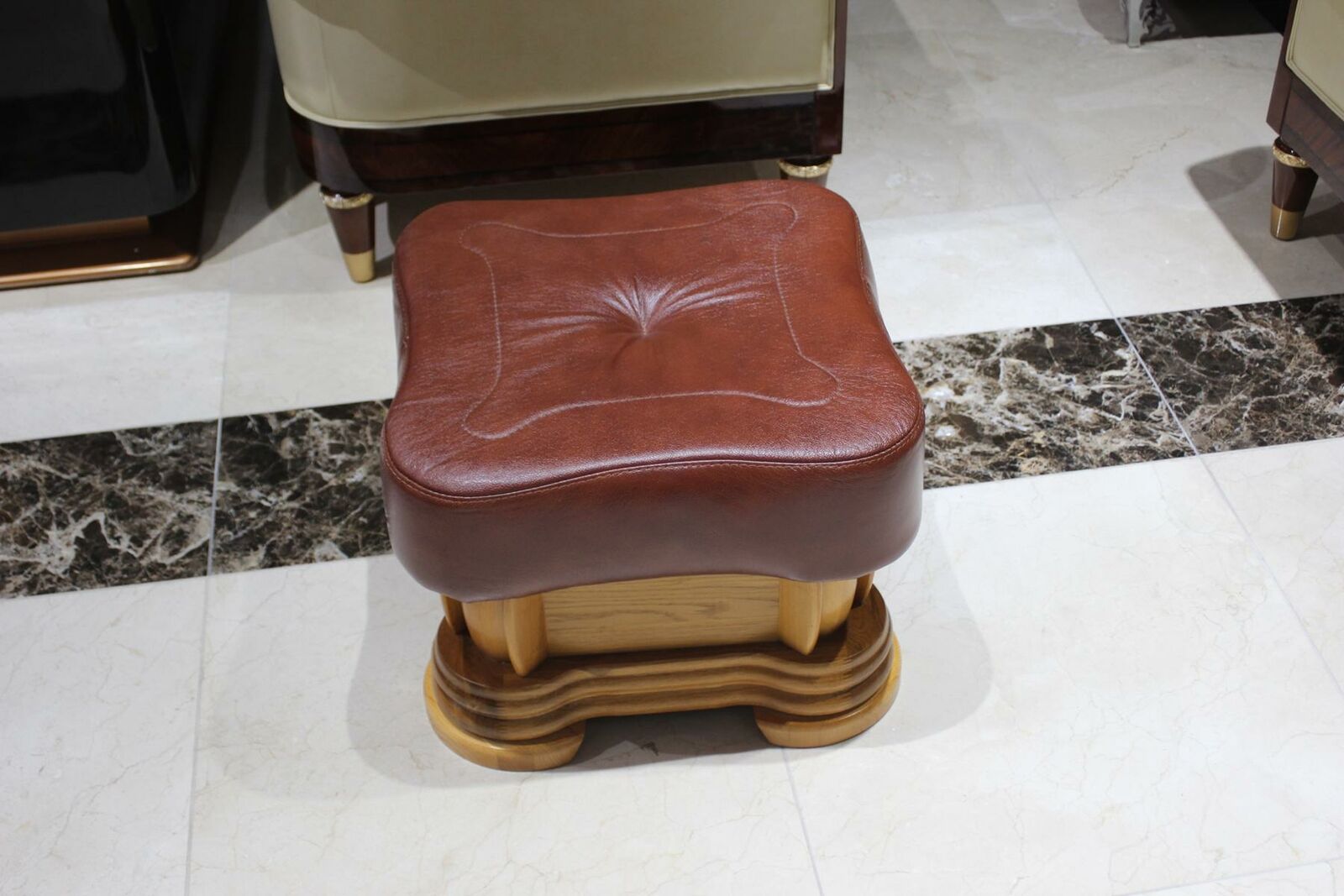 Sitzhocker Fußhocker 100% Leder Holz Massiv Hocker Polster Neu Sofort Lieferbar