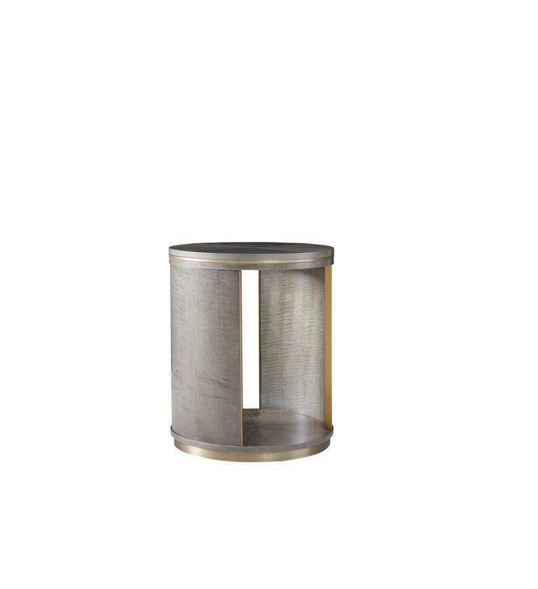 Wohnzimmer Beistelltisch Couchtisch Kommode Tische Konsolen Design Schrank Neu