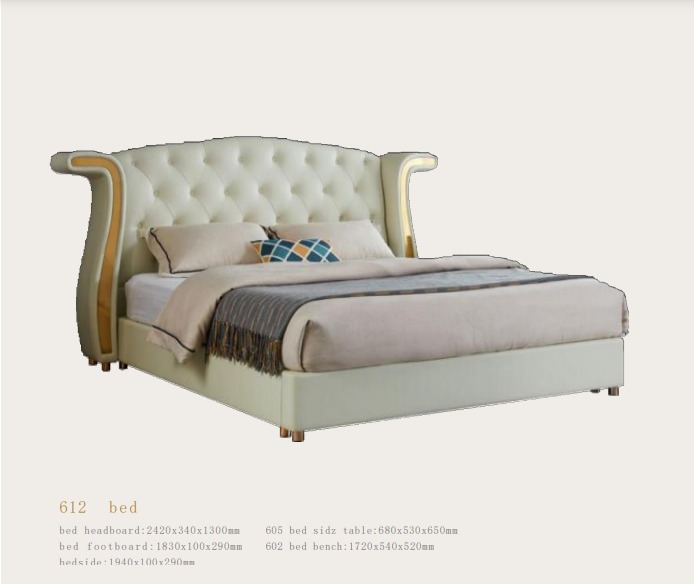 Polster Design Luxus Bett 180x200cm Betten Leder Moderne Schlafzimmer Möbel Neu