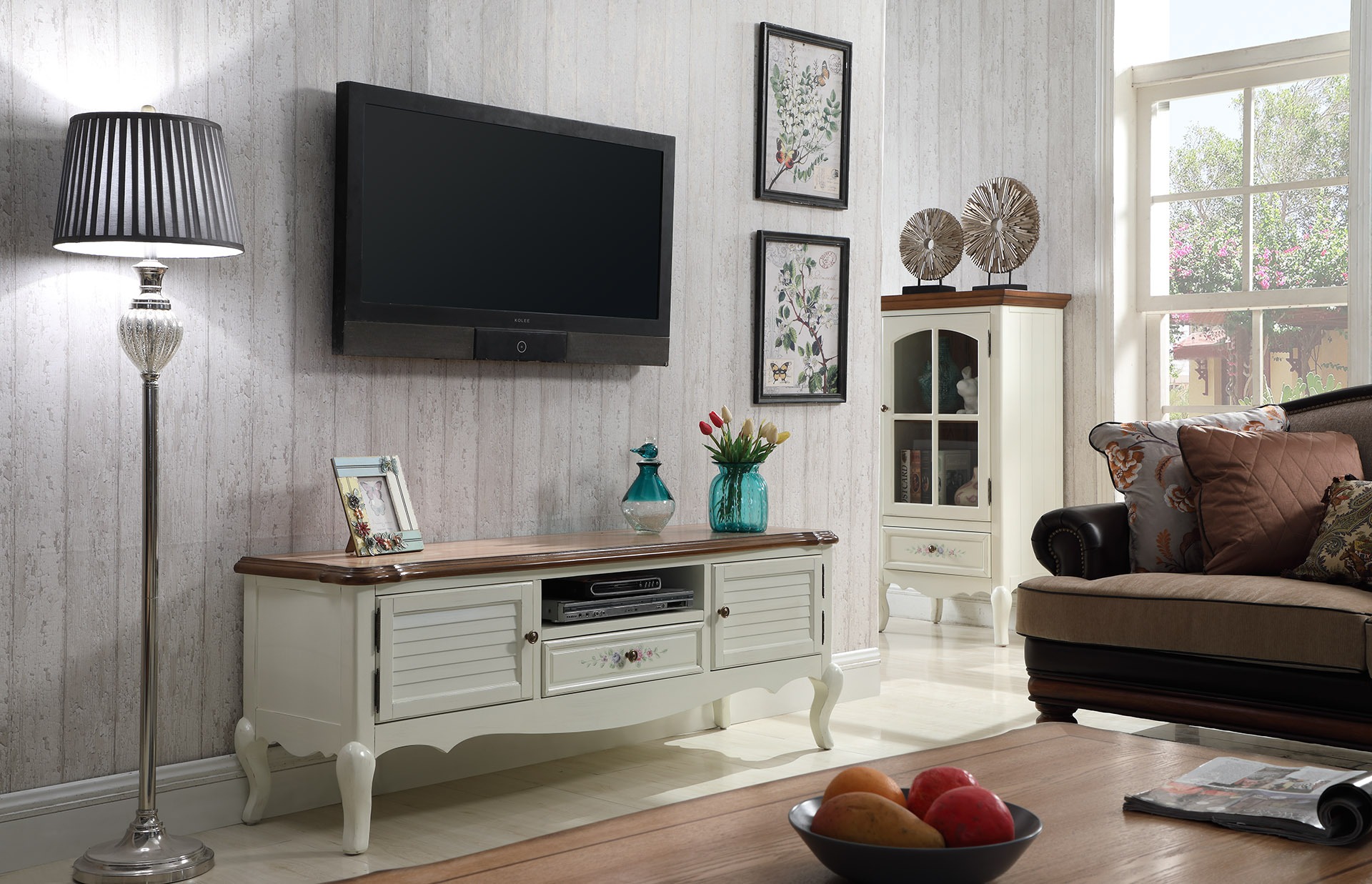 Sideboard tv Lowboard rtv Schrank Tisch Wohnzimmer Holz Klassisch Landhaus Möbel