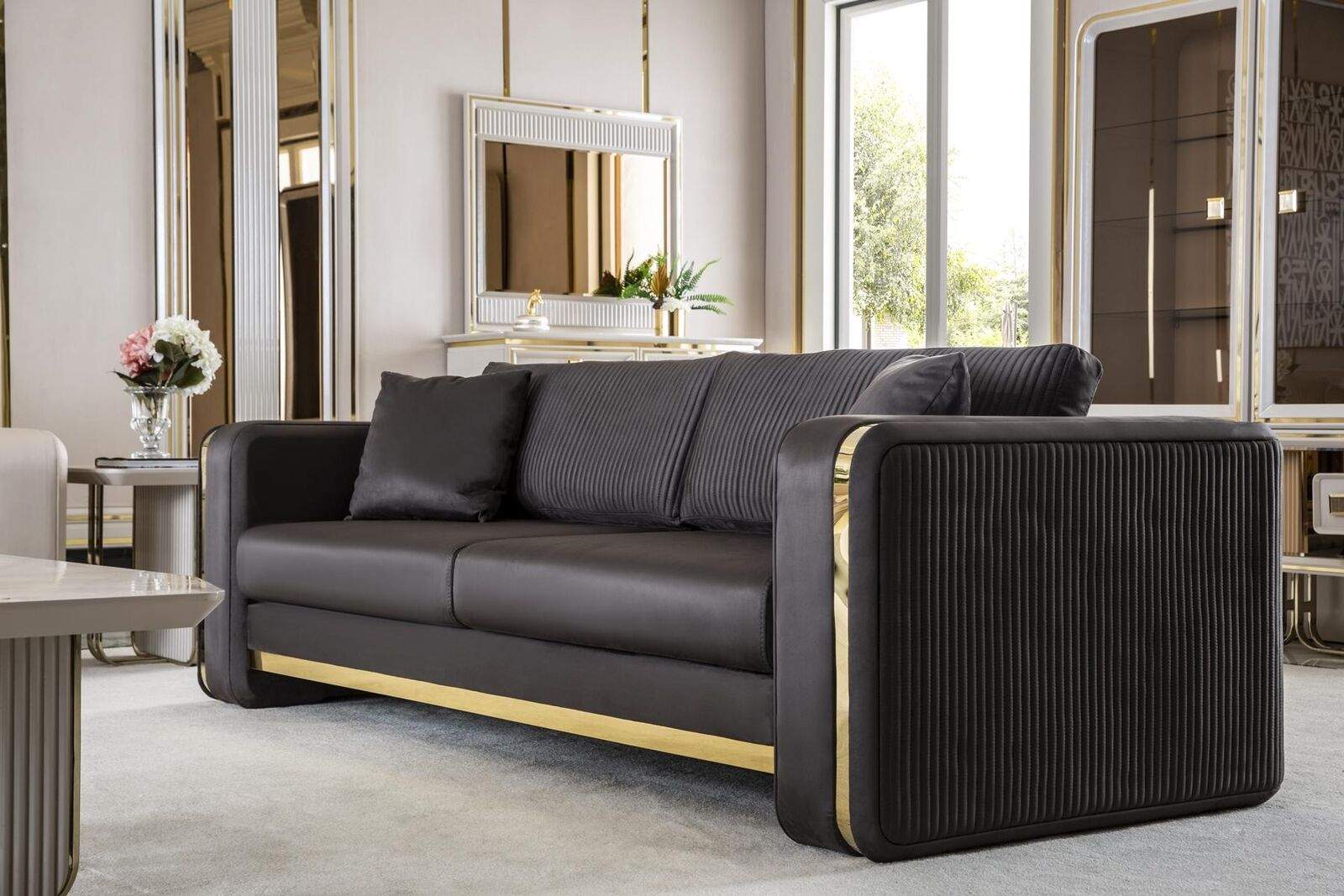 Couch Dreisitzer Sofa Möbel Luxus Sofas Couchen Metall Textil Wohnzimmer