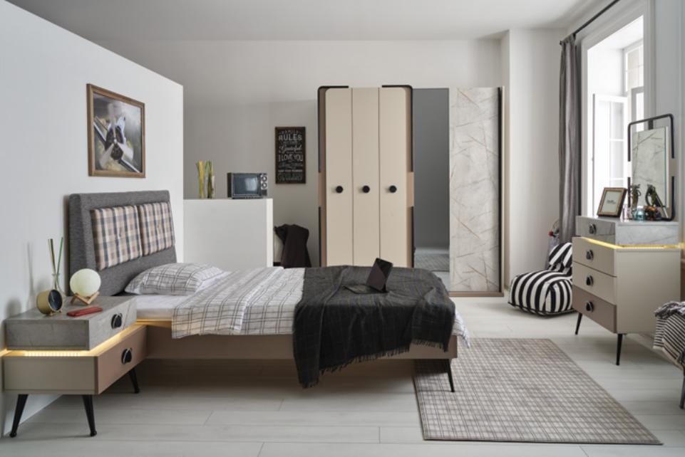Schlafzimmer Komplettes Bett Nachttisch Kommode Spiegel Kleiderschrank 5tlg.