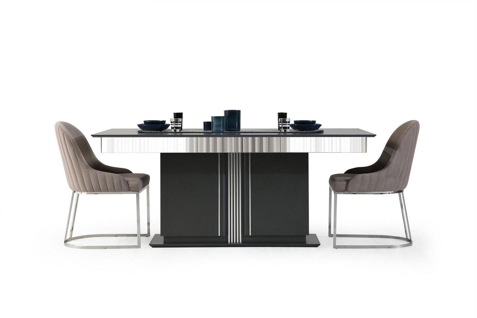 Exklusive Esszimmer Möbel Luxuriöser Esstisch 4x Textil Stühle 5tlg Set