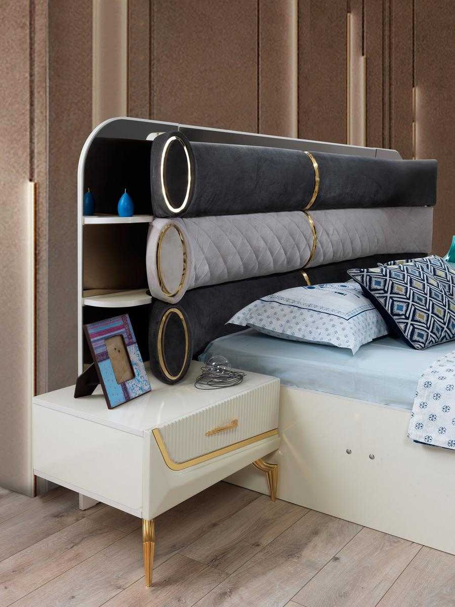 Schlafzimmer Bett 2x Nachttische mit Stauraum im modernen Stil Holzmöbel Luxus