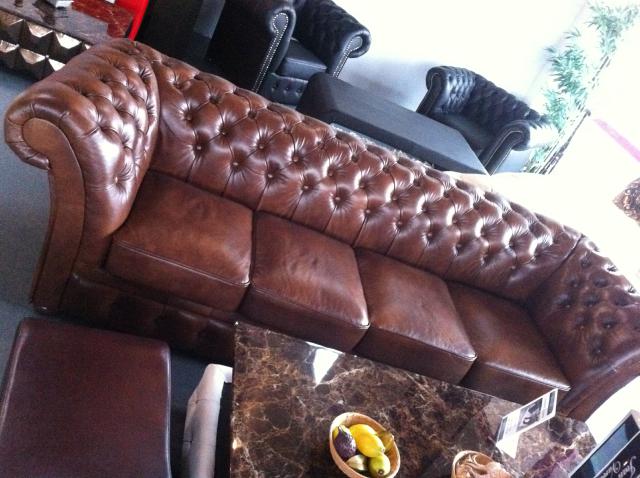 CHESTERFIELD XXL 270cm Big Sofa Couch LEDER SOFA 5-SITZER GARNITUR Winchester