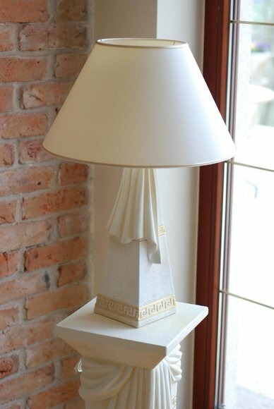 Design Tischleuchte Tisch Leuchten Leuchte Lampe Klassische Beleuchtung