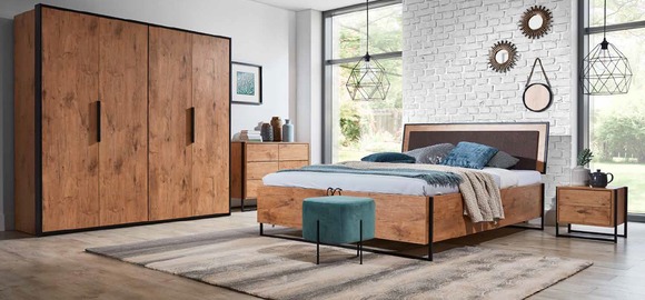 Komplettes Schlafzimmer Set Betten Kleiderschrank Bett Kommode Nachttisch Neu!