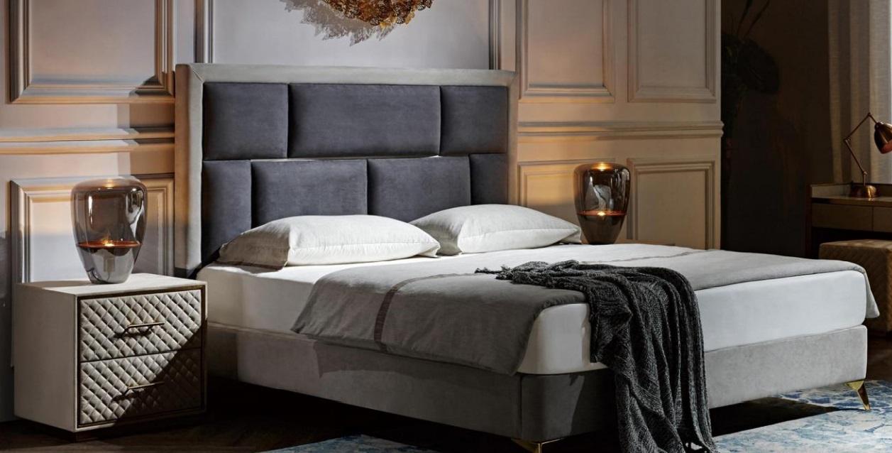 Schlafzimmer 3 tlg. Set Bett 2x Nachttisch Konsole Betten Doppel Polster Hotel