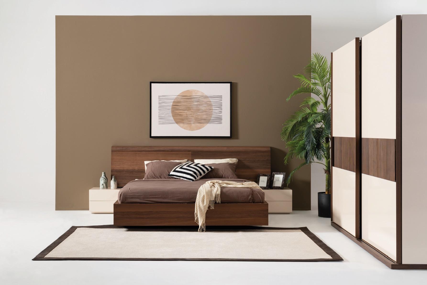 Schlafzimmer Luxus Bett Nachttisch braun Set Design braun Modern