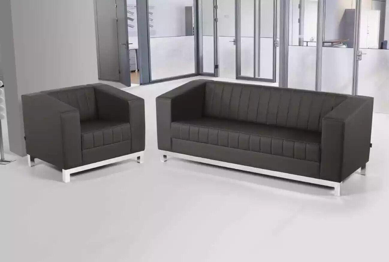 Graue Luxus Sofagarnitur Dreisitzer Sessel Polstermöbel Couch Set 2tlg 3+1