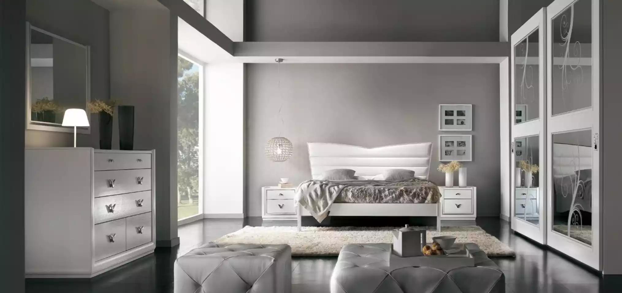 Luxus Schlafzimmer Möbel Bett 2x Nachttische Set Kommode Möbel 6tlg.Neu