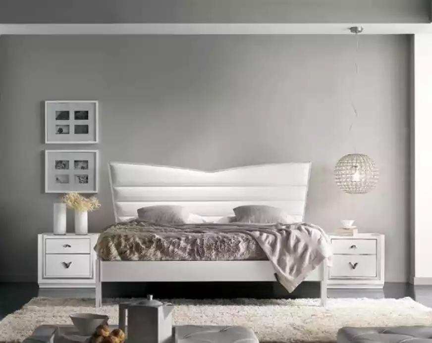 Design Möbel Bett 2x Nachttische 3 tlg Schlafzimmer Set Luxus Betten Neu