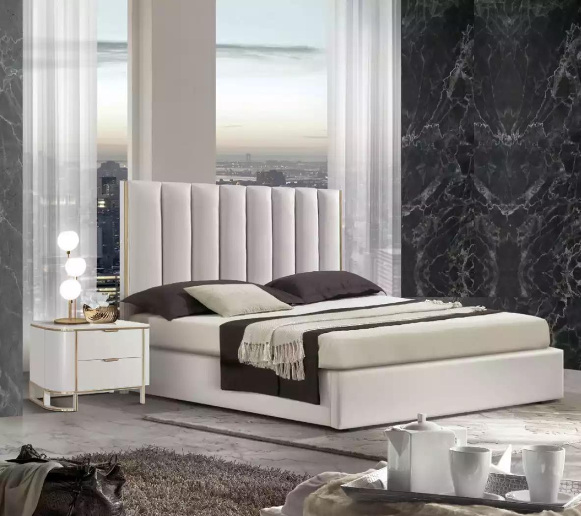 Schlafzimmer Set Luxus Bett 2x Nachttische Design weiß 3tlg Modern