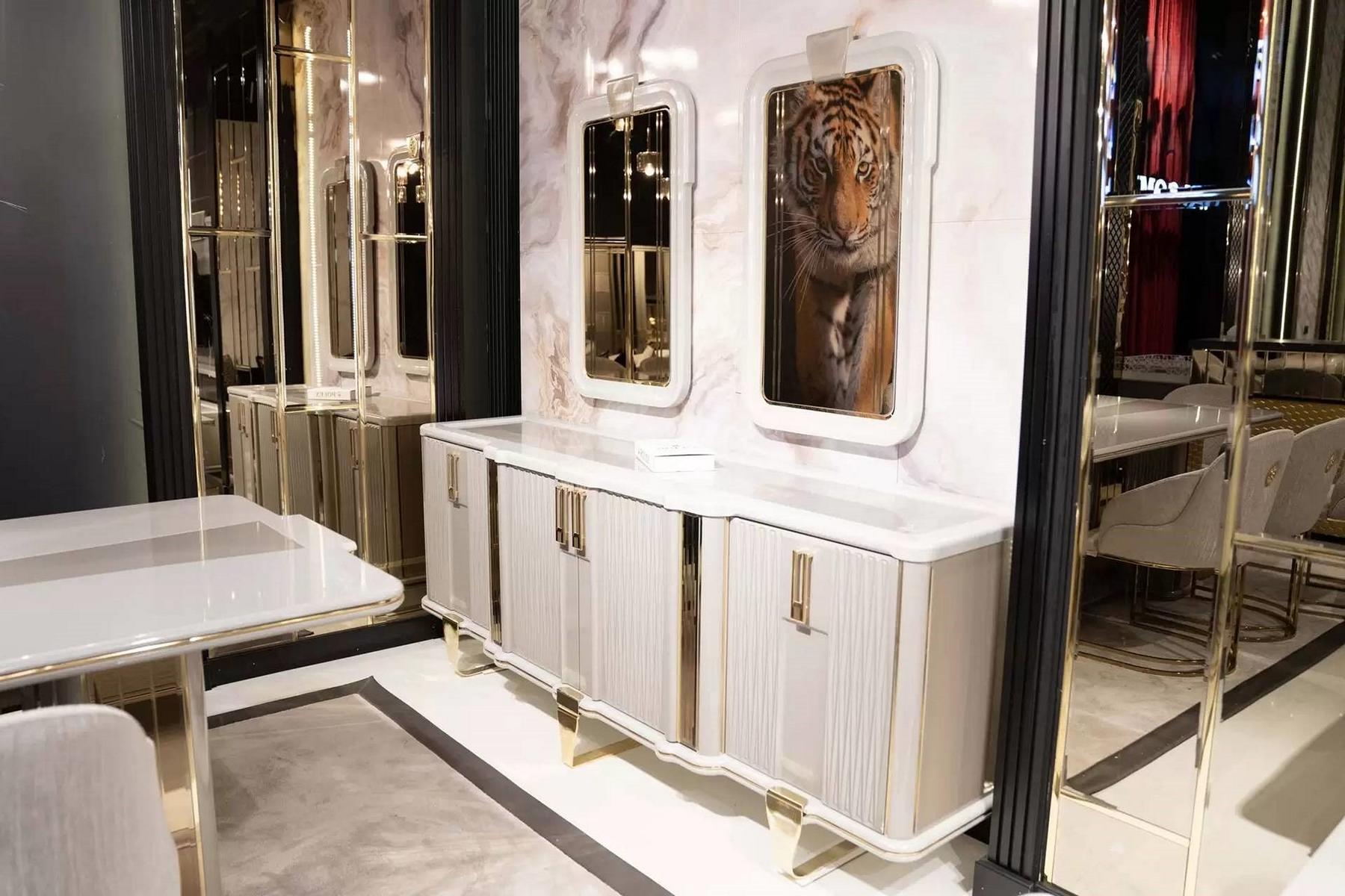 Elegantes weißes Holz Sideboard mit Spiegel im modernen Design