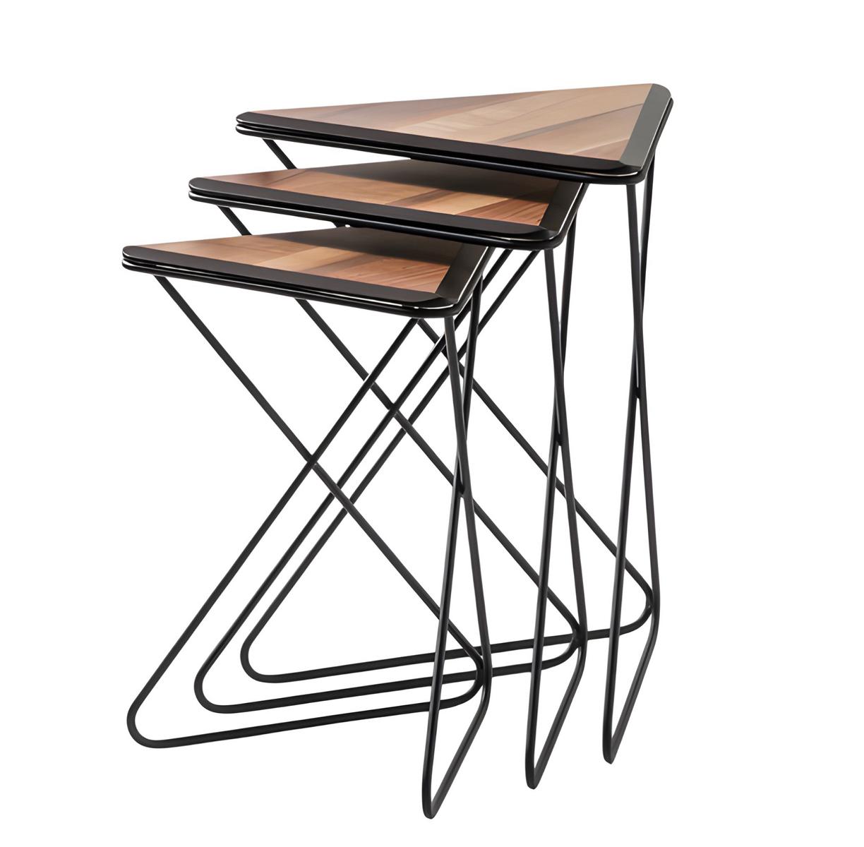 Dreieckige Beistelltische - modernes Design, platzsparend und stilvoll