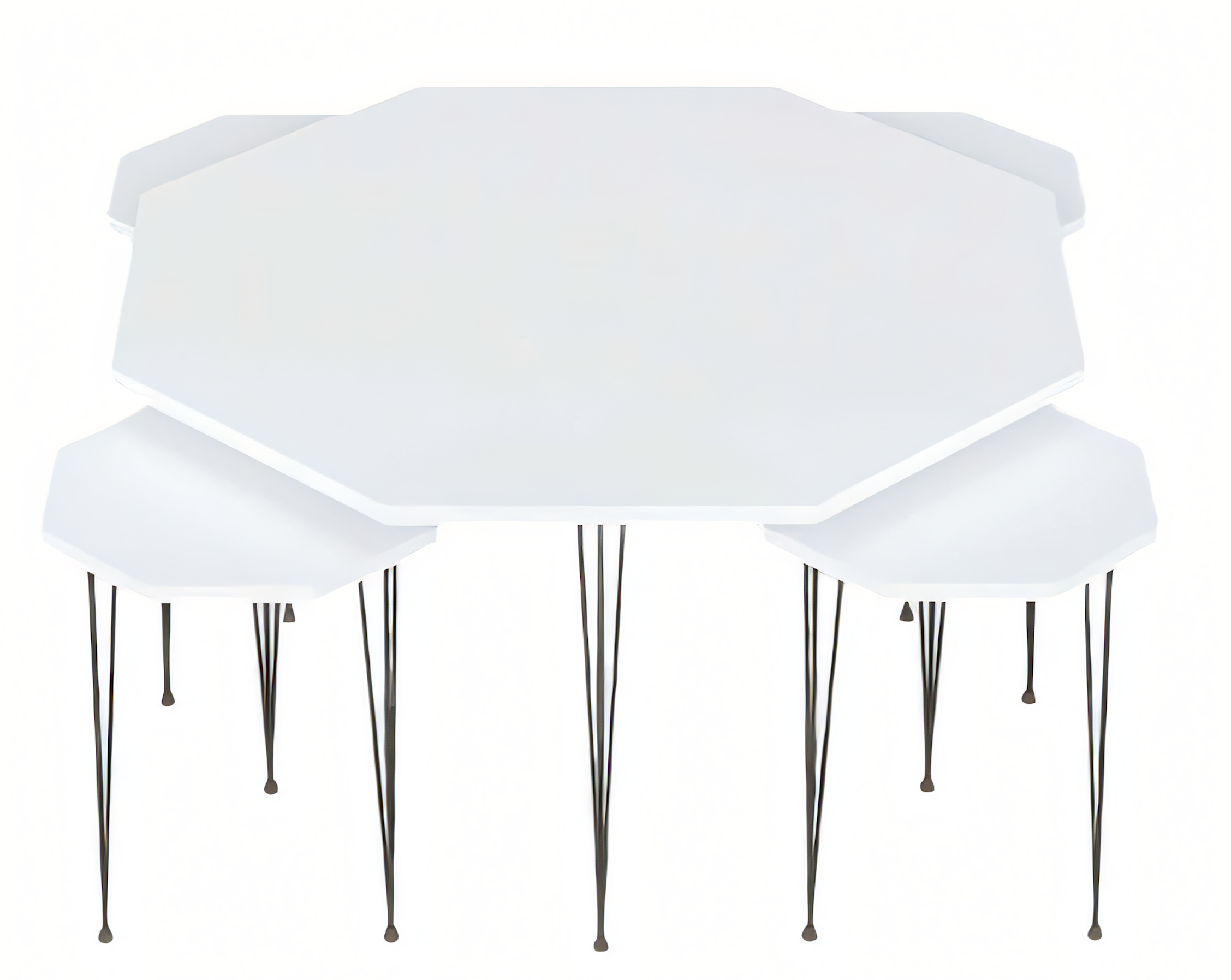 Eleganter weißer Holztisch mit modernem Design und Beistelltischen