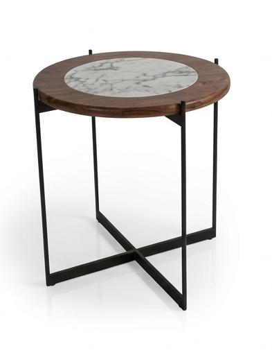 Moderner Beistelltisch im eleganten Design für stilvolle Wohnräume