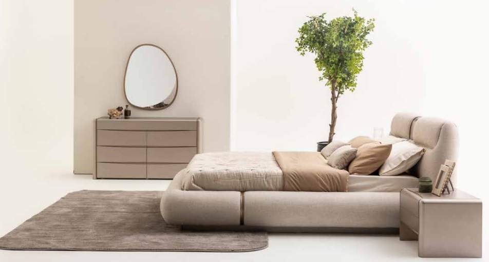Komplettes Schlafzimmer Bett + 2x Nachttische Modern Kommode Set 4tlg