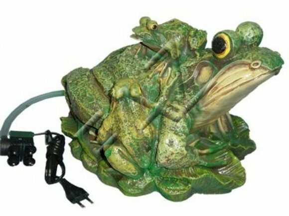 Teich Wasser Süicker Frosch Figur Garten Statue Skulptur Figuren Skulpturen