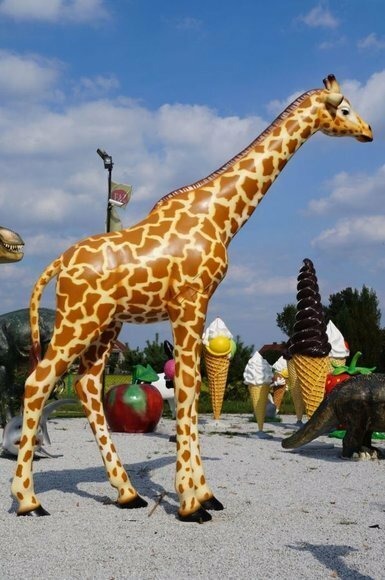 Design Giraffe gross stehend Figur Statue Skulptur Figuren Skulpturen Garten
